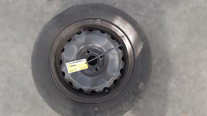 Velg + Band Hyundai I20