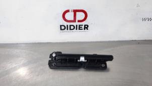 Gebruikte CD Speler (diversen) Maserati Ghibli III 3.0 Diesel Prijs € 102,85 Inclusief btw aangeboden door Autohandel Didier