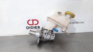 Gebruikte Hoofdremcilinder Jeep Cherokee (KL) 2.2 Multijet II 16V 4x4 Prijs € 66,55 Inclusief btw aangeboden door Autohandel Didier