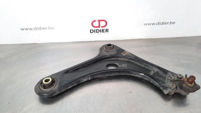 Spina dorsale anteriore destra Citroen C4 Cactus