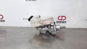 Gebruikte Hoofdremcilinder Volkswagen Transporter T5 2.0 TDI DRF Prijs € 102,85 Inclusief btw aangeboden door Autohandel Didier