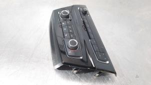 Gebruikte Radiobedienings paneel BMW X2 (F39) xDrive 20d 2.0 16V Prijs € 223,85 Inclusief btw aangeboden door Autohandel Didier