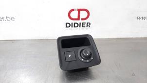 Gebruikte Spiegel Schakelaar Dacia Duster (SR) 1.3 TCE 130 16V Prijs € 36,30 Inclusief btw aangeboden door Autohandel Didier