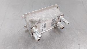 Gebruikte Oliekoeler Landrover Range Rover IV (LG) 4.4 SDV8 32V Prijs € 48,40 Inclusief btw aangeboden door Autohandel Didier