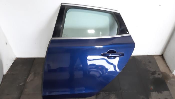 Portière 4portes arrière gauche Volvo V40