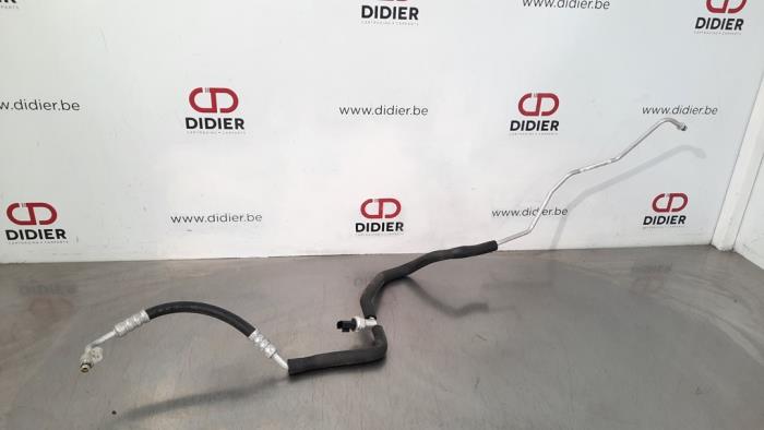 Aircoleiding Mazda 2.