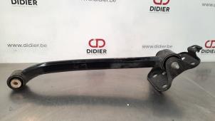 Gebruikte Draagarm links-achter Fiat 500X (334) 1.6 E-torq 16V Prijs € 48,40 Inclusief btw aangeboden door Autohandel Didier