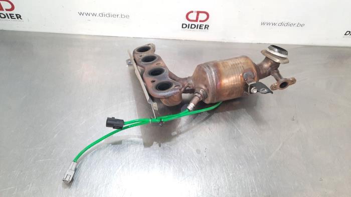 Collecteur d&#039; échappement + catalyseur Suzuki Ignis