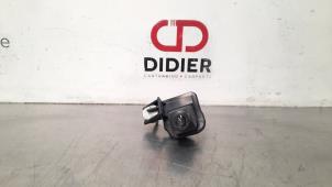 Gebruikte Camera achteruitrijden Toyota Auris (E18) 1.8 16V Hybrid Prijs € 90,75 Inclusief btw aangeboden door Autohandel Didier