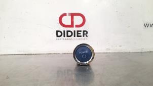 Gebruikte Start/Stop schakelaar Toyota Auris (E18) 1.8 16V Hybrid Prijs € 30,25 Inclusief btw aangeboden door Autohandel Didier