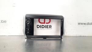 Gebruikte Radio omlijsting Peugeot 208 I (CA/CC/CK/CL) 1.5 BlueHDi 100 Prijs € 30,25 Inclusief btw aangeboden door Autohandel Didier