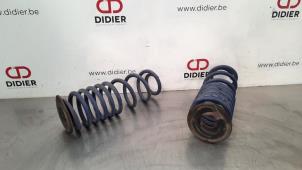 Gebruikte Schroefveer achter Volkswagen Golf VII (AUA) 2.0 R 4Motion 16V Prijs € 102,85 Inclusief btw aangeboden door Autohandel Didier