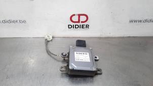 Gebruikte Radar sensor Volvo XC60 II (UZ) 2.0 T8 16V Recharge, Twin Engine AWD Prijs € 266,20 Inclusief btw aangeboden door Autohandel Didier