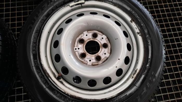 Mercedes Vito Set of wheels + tyres