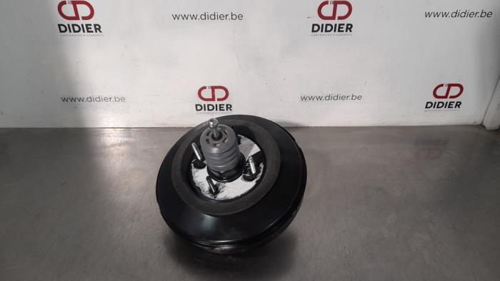 Brake servo Peugeot 308