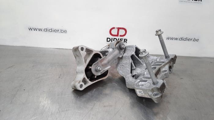 Motorsteun Mercedes B-Klasse Motorsteun Mercedes B-Klasse