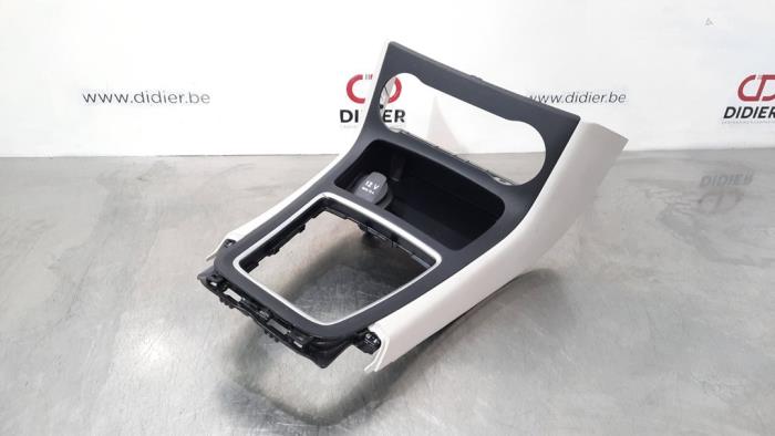 Middenconsoles Mercedes B-Klasse Middenconsoles Mercedes B-Klasse