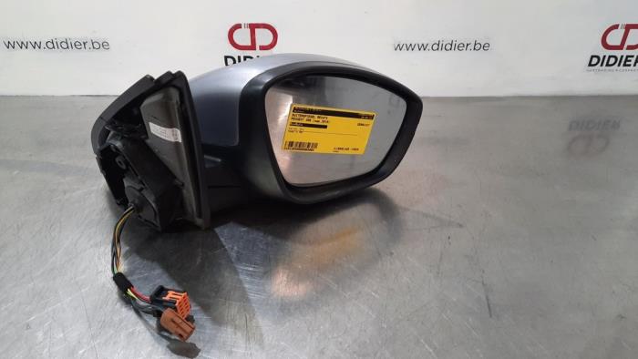 Retrovisor externo derecha Peugeot 308