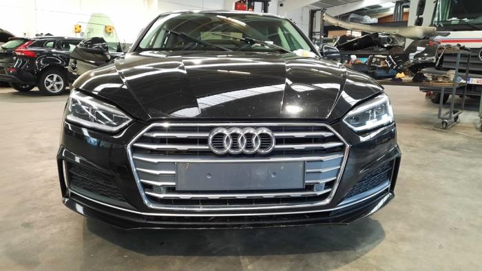Audi A5 Front end\, complete
