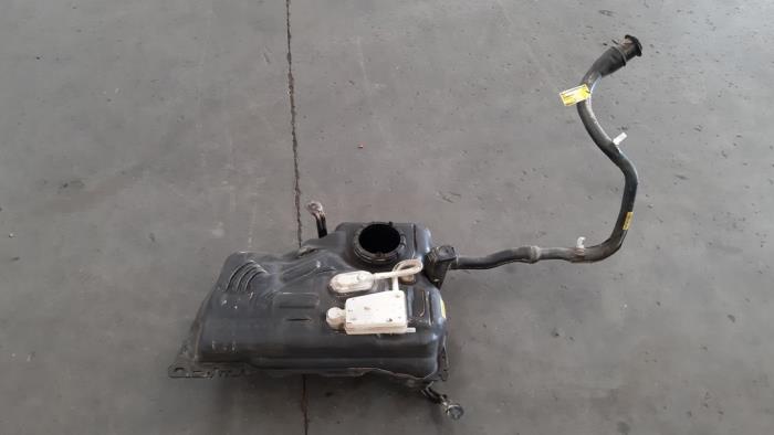 Réservoir de carburant Peugeot Rifter