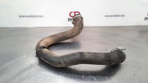 Gebruikte Intercooler Slang Peugeot Rifter (ER/EC/EZ) 1.5 BlueHDi 130 Prijs € 30,25 Inclusief btw aangeboden door Autohandel Didier
