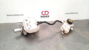 Gebruikte Hoofdremcilinder Ford Transit Custom 2.0 TDCi 16V Eco Blue 130 Prijs € 133,10 Inclusief btw aangeboden door Autohandel Didier