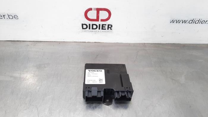 Module passage hayon Volvo XC60