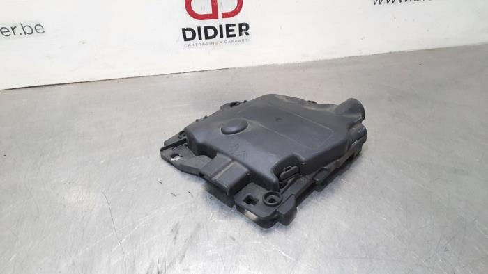 Zekeringkast Citroen C3 Picasso