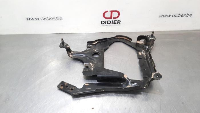 Support (divers) Renault Captur