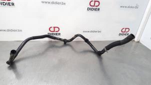 Gebruikte Koelwaterslang Alfa Romeo Giulia (952) 2.2d 150 16V Prijs € 36,30 Inclusief btw aangeboden door Autohandel Didier