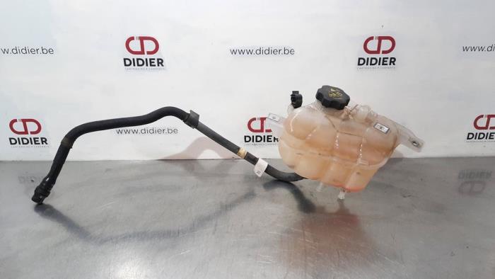 Réservoir d&#039;expansion Alfa Romeo Giulia