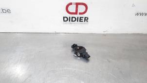 Gebruikte Regensensor Alfa Romeo Giulia (952) 2.2d 150 16V Prijs € 30,25 Inclusief btw aangeboden door Autohandel Didier