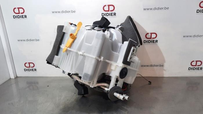 Chaufagebak van een Citroën C3 (SX/SW) 1.2 12V e-THP PureTech 110 2019