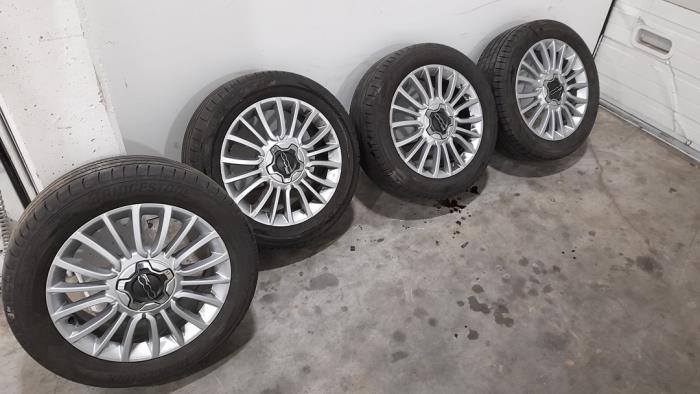 Fiat 500X Set of wheels + tyres
