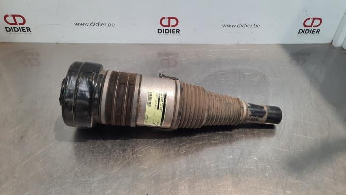 Front shock absorber, right Audi E-Tron