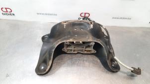 Gebruikte Versnellingsbak Steun Mercedes Vito (447.6) 2.2 114 CDI 16V Prijs € 30,25 Inclusief btw aangeboden door Autohandel Didier