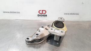 Gebruikte Motorrubber Mercedes Vito (447.6) 1.6 111 CDI 16V Prijs € 24,20 Inclusief btw aangeboden door Autohandel Didier