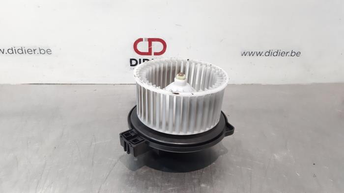 Motor de ventilador de calefactor Mazda 2.