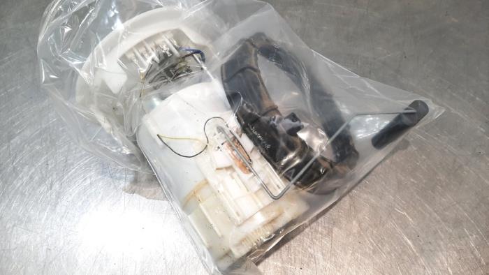 Electric fuel pump Peugeot 208