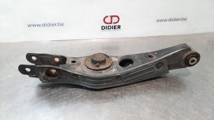 Bras de suspension arrière droit Kia Sorento