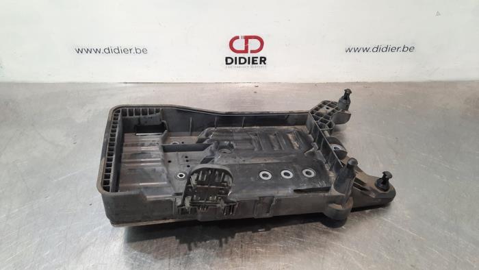 Battery box Volkswagen Touran