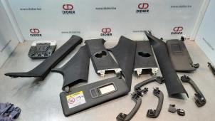 Gebruikte Stijlbekleding A + B + C BMW 3 serie (F30) 330e Prijs € 193,60 Inclusief btw aangeboden door Autohandel Didier