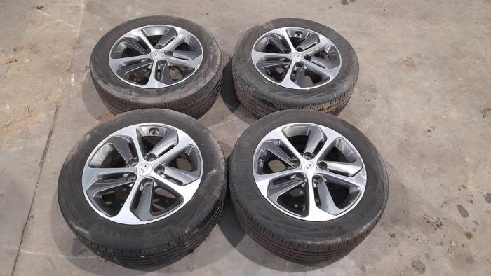 Set of wheels + tyres Hyundai I30