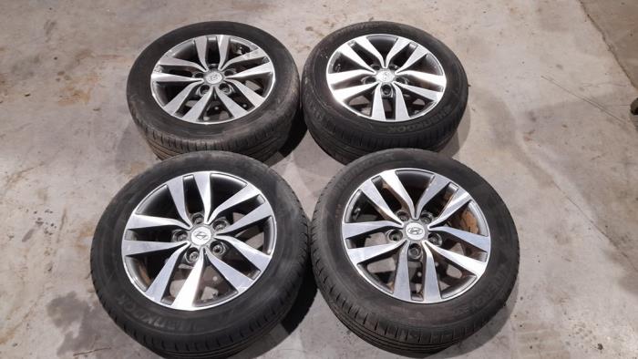 Hyundai I30 Set of wheels + tyres