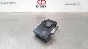 Gebruikte Camera voorzijde Audi A4 Avant (B9) 2.0 TDI Ultra 16V Prijs € 254,10 Inclusief btw aangeboden door Autohandel Didier