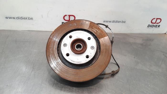 Achsschenkel links vorne Citroen C3