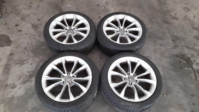 Set of wheels + tyres Audi A5