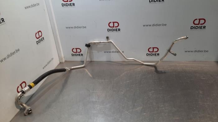 Tuyau clim Toyota Auris