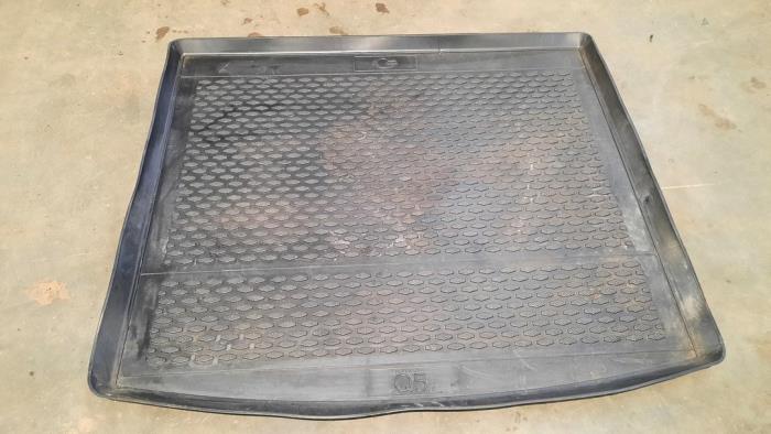 Coffre tapis Audi Q5
