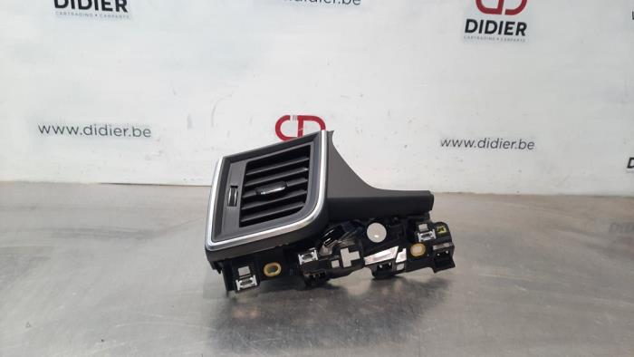 Grille aération tableau de bord Audi Q5